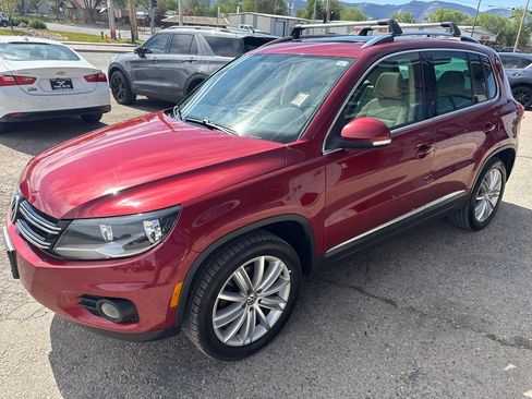 Used 2012 Volkswagen Tiguan S AWD/4WD image 8
