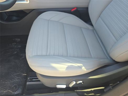 New 2026 Lincoln Nautilus Reserve w/ Jet Appearance Package AWD/4WD image 15