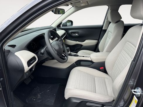 Used 2026 Honda HR-V LX image 9
