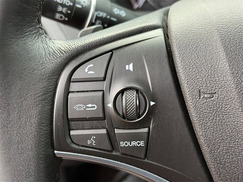 Used 2016 Acura MDX SH-AWD image 17