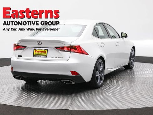 Used 2018 Lexus IS 300 AWD w/ Comfort Package image 5