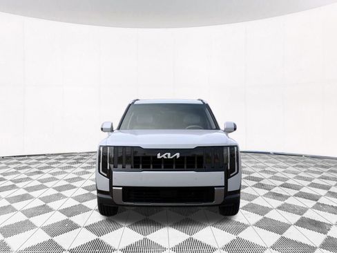 New 2027 Kia Telluride S image 2