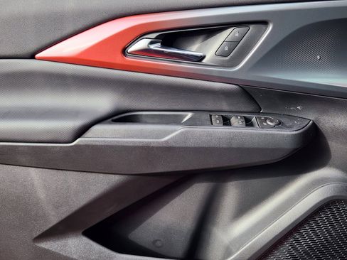 New 2026 Chevrolet Equinox EV RS FWD image 17