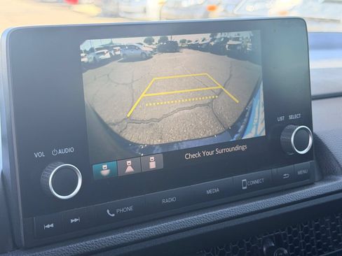 Used 2025 Honda CR-V LX image 28