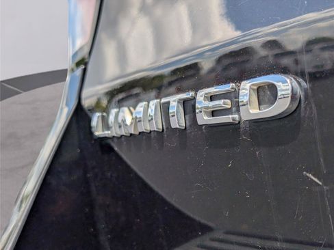 Used 2021 Ford Expedition Max Limited RWD image 35