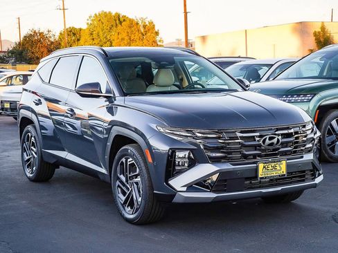 New 2026 Hyundai Tucson Limited image 3