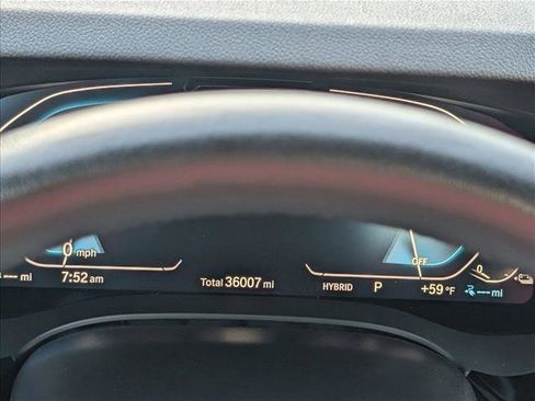 Certified 2023 BMW 530e RWD image 11