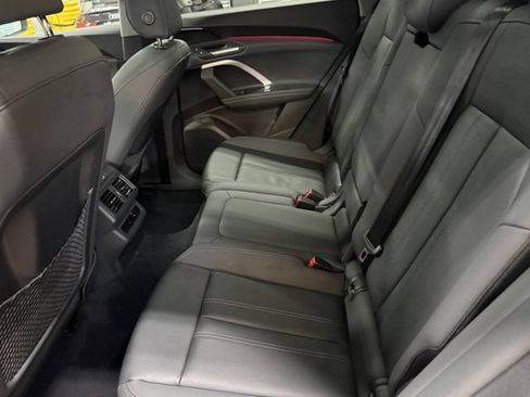 Used 2025 Audi Q5 Premium w/ Convenience Package AWD/4WD image 37