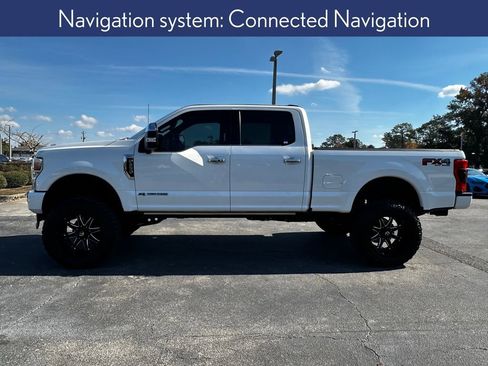 Used 2022 Ford F250 Platinum w/ FX4 Off-Road Package image 2
