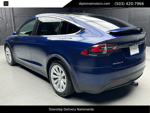 Used 2018 Tesla Model X 100D image 5