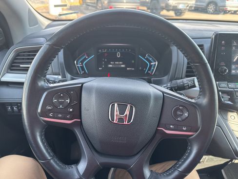 Certified 2024 Honda Odyssey EX-L image 17