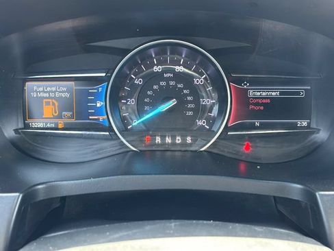 Used 2018 Ford Explorer XLT w/ Equipment Group 201A AWD/4WD image 25