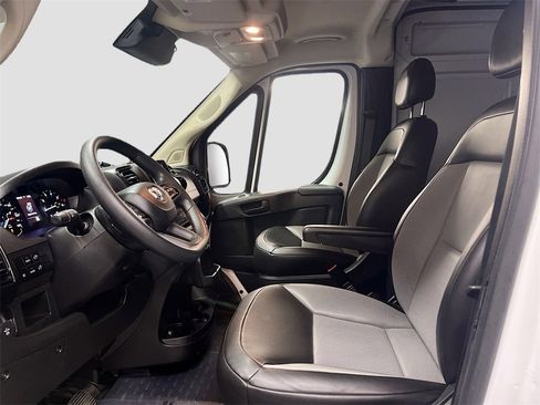 Used 2023 RAM ProMaster 2500 w/ Convenience Group image 19