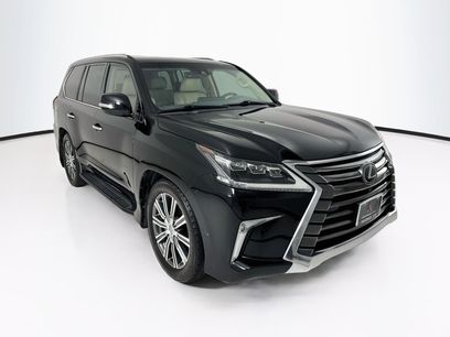 Used 2016 Lexus LX 570 4WD w/ Luxury Package