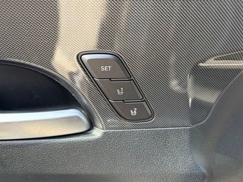 Used 2021 Hyundai Santa Fe Limited AWD/4WD image 14