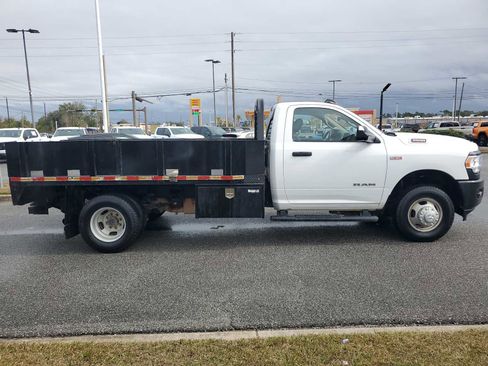 Used 2019 RAM 3500 Tradesman w/ Safety Group image 7