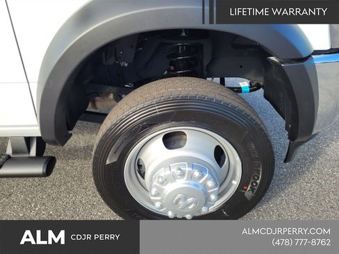 New 2025 RAM 4500 Tradesman w/ Safety Group image 16