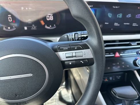 Used 2025 Hyundai Tucson SEL image 25