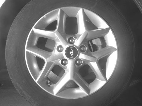 Used 2025 Kia Soul LX w/ LX Technology Package FWD image 10