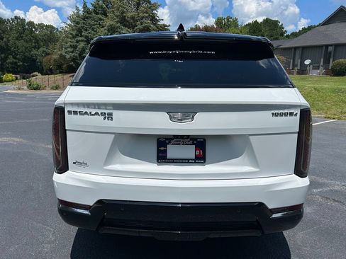 Used 2025 Cadillac Escalade IQ Sport 2 AWD/4WD image 23