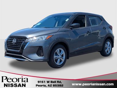 New 2025 Nissan Kicks S