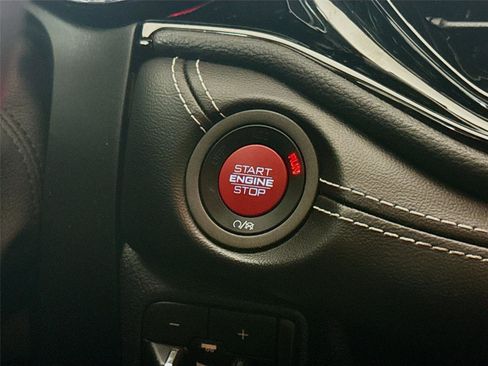 Used 2021 Dodge Durango SRT Hellcat w/ Technology Group AWD/4WD image 9