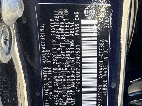 Used 2020 Toyota Camry SE image 30