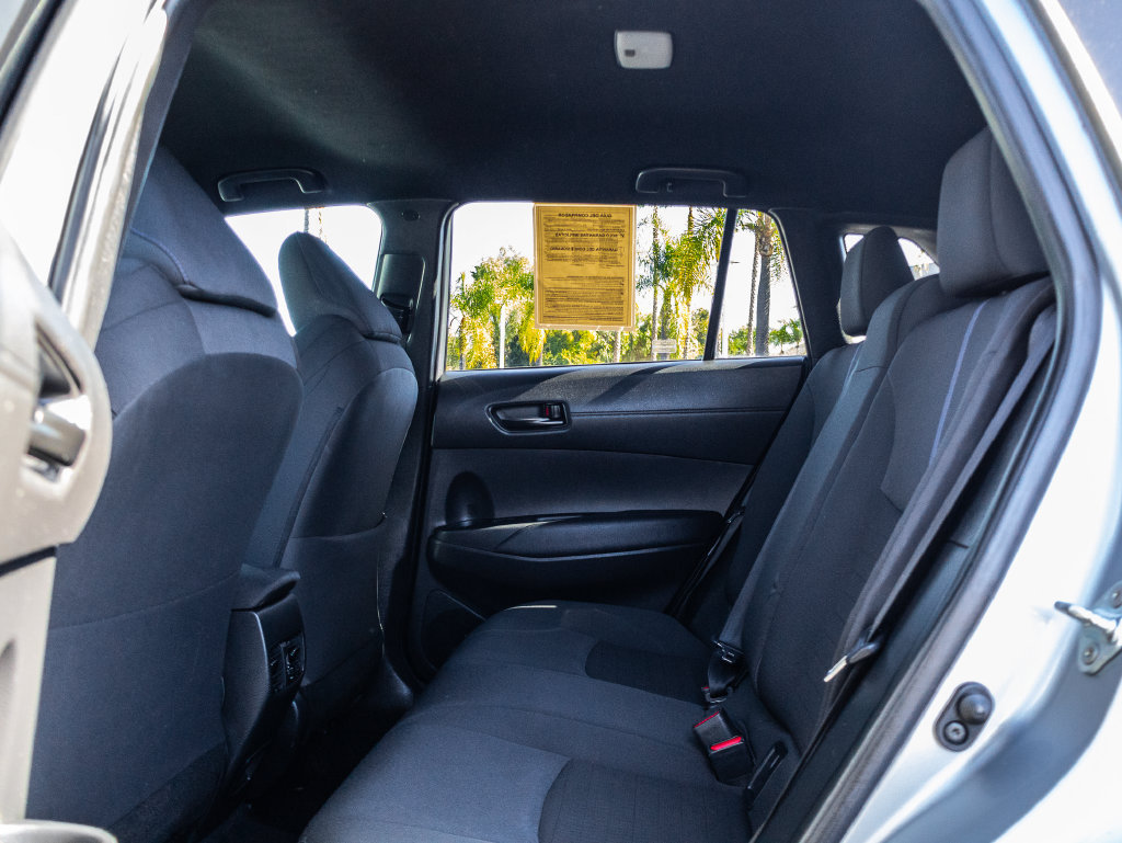 Used 2023 Toyota Corolla Cross AWD Hybrid image 16