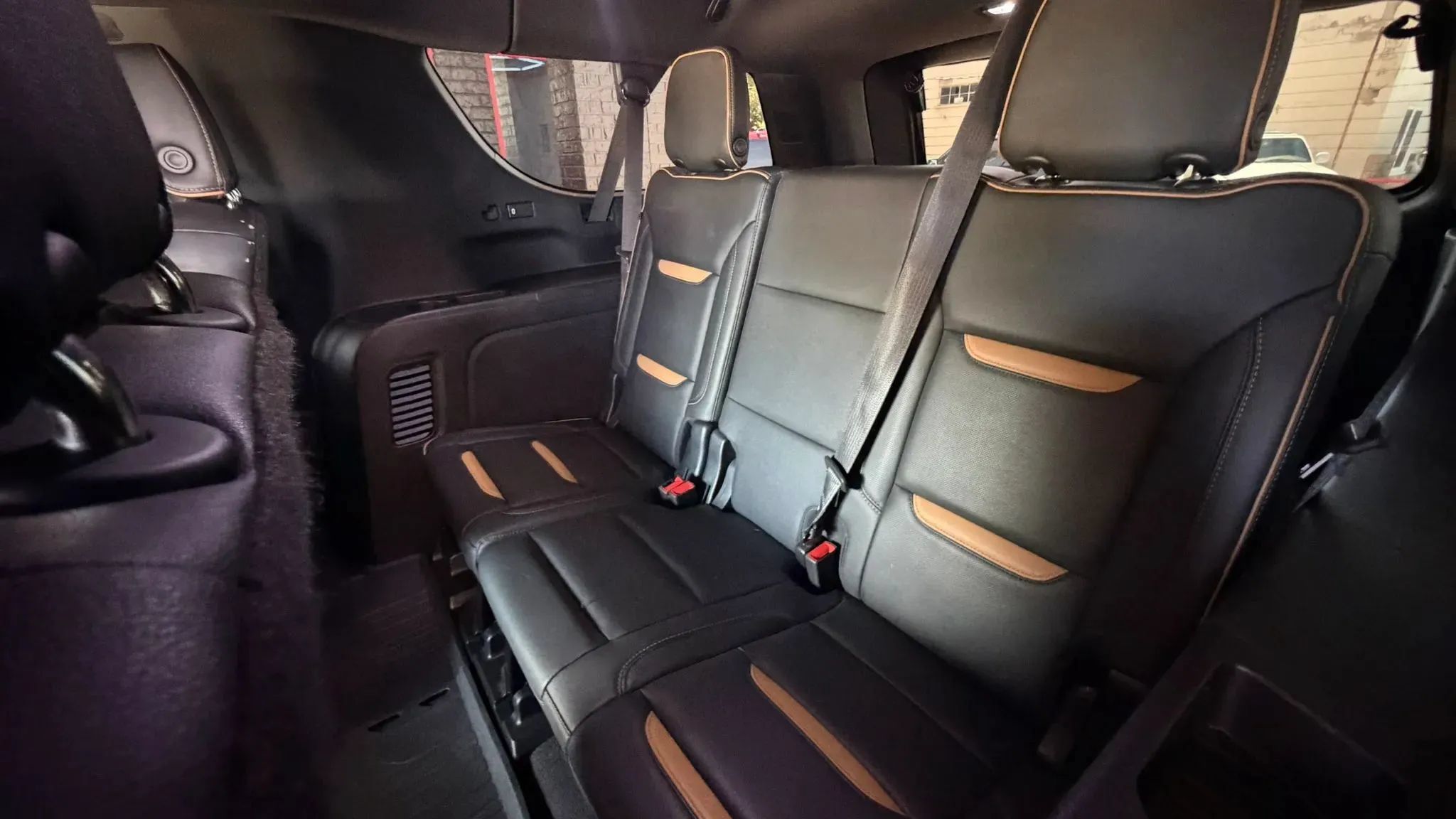 Used 2022 GMC Yukon XL AT4 w/ Max Trailering Package AWD/4WD image 31