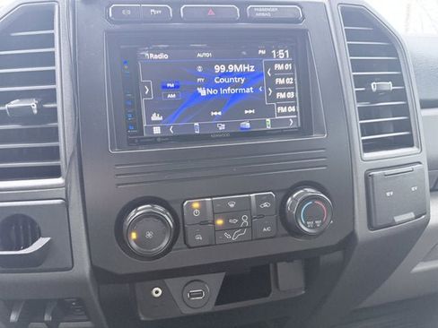 Used 2019 Ford F450 XL w/ Power Equipment Group image 16