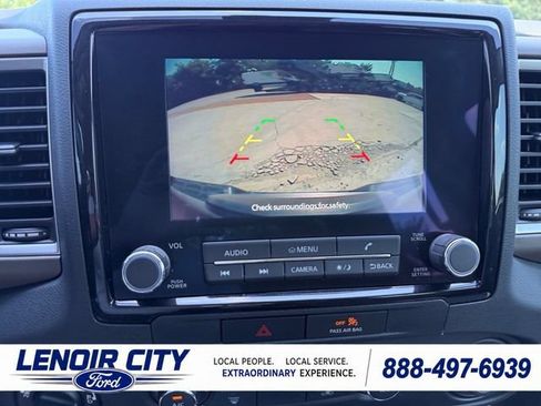 Used 2022 Nissan Frontier SV AWD/4WD image 24