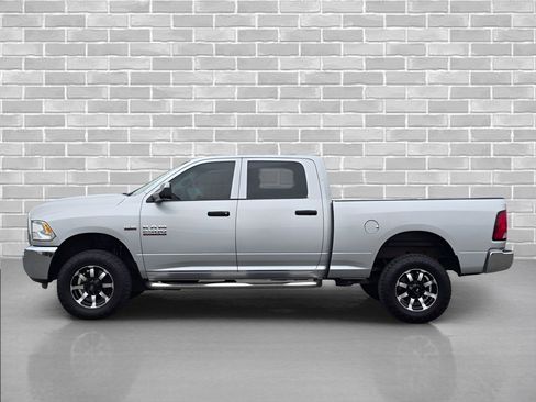 Used 2016 RAM 2500 Tradesman w/ Chrome Appearance Group AWD/4WD image 2