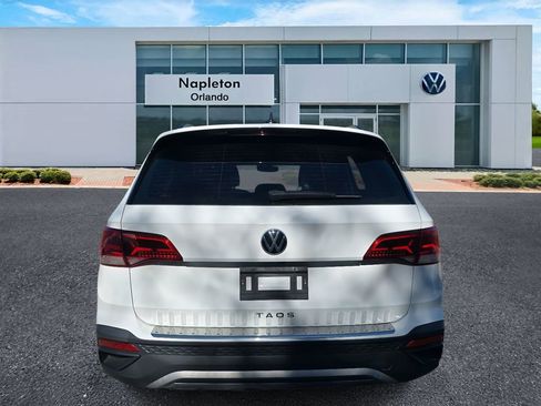 Used 2023 Volkswagen Taos S image 5