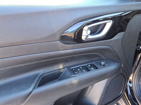 Used 2023 Jeep Compass Altitude image 10