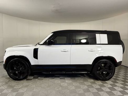 New 2026 Land Rover Defender 110 V8 AWD/4WD image 2