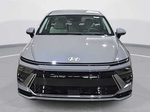 New 2026 Hyundai Sonata SEL FWD image 2