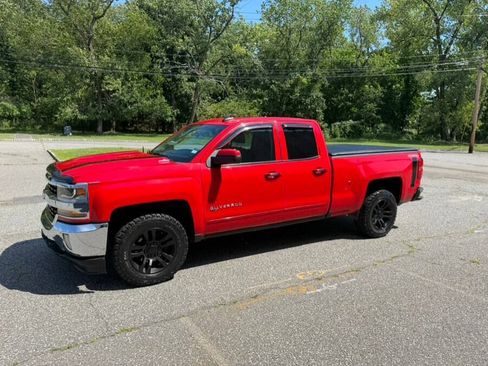 Used 2016 Chevrolet Silverado 1500 LT w/ All Star Edition AWD/4WD image 4