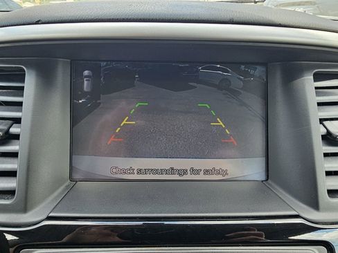 Used 2020 Nissan Pathfinder SV AWD/4WD image 20