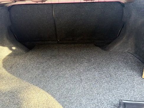 Used 2015 Toyota Corolla LE image 7