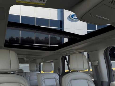 New 2025 Lincoln Navigator L Reserve image 44