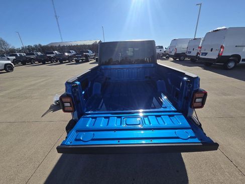 New 2026 Jeep Gladiator Willys image 24