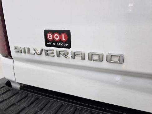 Used 2021 Chevrolet Silverado 2500 W/T w/ WT Convenience Package AWD/4WD image 9
