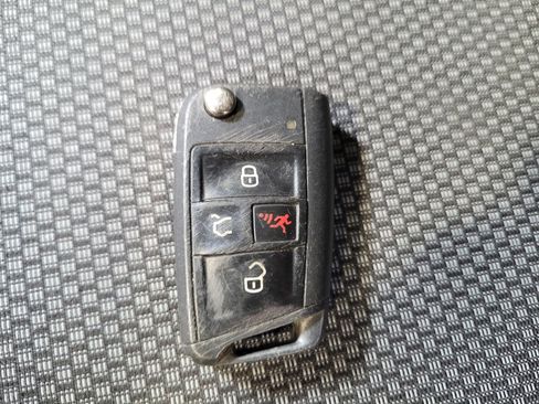 Used 2020 Volkswagen Jetta S w/ Driver Assistance Package FWD image 32