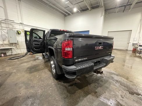 Used 2016 GMC Sierra 2500 SLT w/ Snow Plow Prep Package image 18