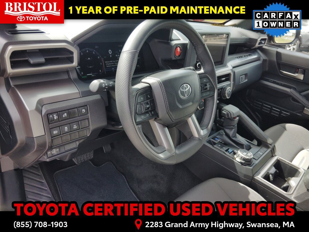Used 2025 Toyota Tacoma TRD Off-Road AWD/4WD image 15