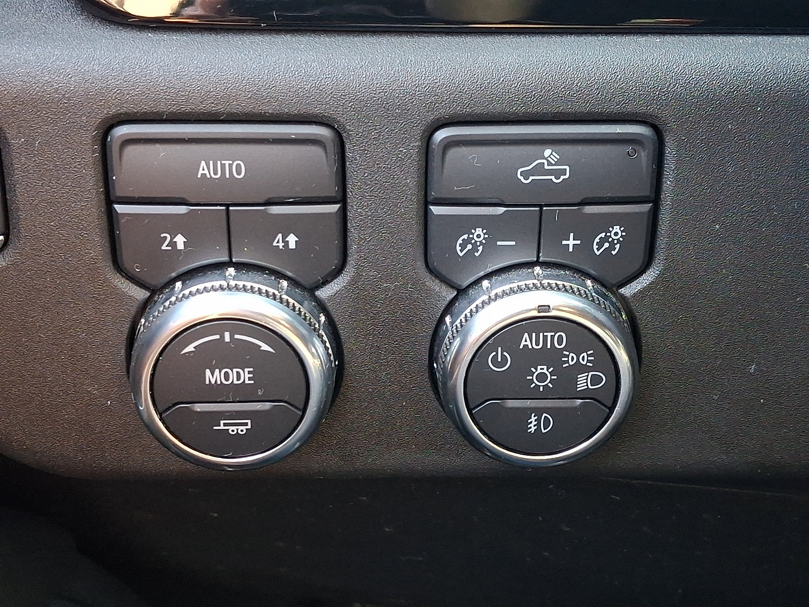 Certified 2025 GMC Sierra 1500 Elevation AWD/4WD image 24