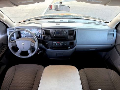 Used 2008 Dodge Ram 1500 Truck ST AWD/4WD image 43