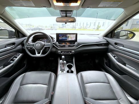Used 2023 Nissan Altima 2.0 SR FWD image 15
