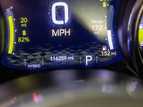 Used 2021 Jeep Wrangler Unlimited Sahara AWD/4WD image 38
