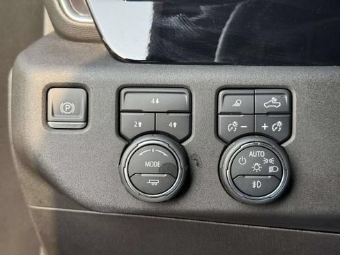 Used 2024 Chevrolet Silverado 2500 LT w/ All Star Edition AWD/4WD image 21